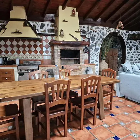 Loros Icod De Vinos *